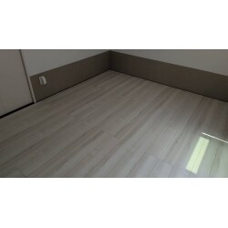 既存の畳のカビ臭を感じる事がなくなりました。
猫ちゃんが住みやすい環境を整える事にポイントを置き、フローリングにしました。
