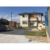 建物同様にこだわったオープン外構