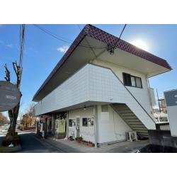 耐候性に優れた「遮熱シリコン塗料」で塗装しました。