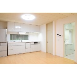 戸建の改装工事です。床暖房もお入れしました。