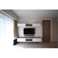 オリジナルテレビボードと壁掛けテレビ　新築オプション工事 