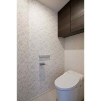 美しいアクセントクロスのリフォーム