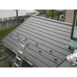 屋根改修・屋根裏開口