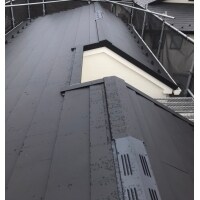 屋根を新しく施工致しました。