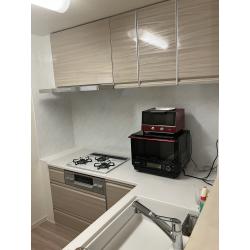 今回施工した商品は【タカラ　トレーシア】です。