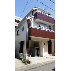 外壁塗装を行いました。