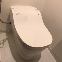 トイレ改修工事を行いました。