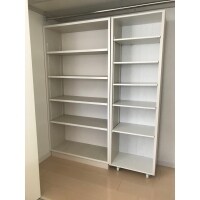 フルオーダーのクローゼット内書棚作成等で見せない収納充実
