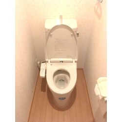 2階のトイレもシャワートイレへ