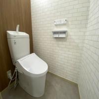 浴室・トイレの性能向上 木目調が目を惹く素敵な空間に
