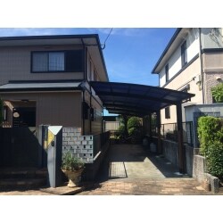 サポート柱を追加したことにより以前よりも安心してご使用して頂けるカーポートです。