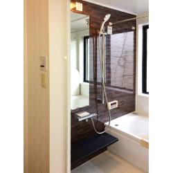 水漏れの原因を見つけ新しくリフォームいたしました！