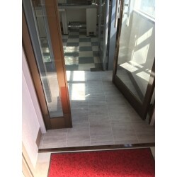 店舗サッシドア取付