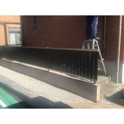 ブロック積・フェンス設置しすっきりとしました
