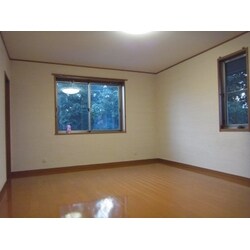 壁に珪藻土を使用し、やわらかい雰囲気の部屋に♪