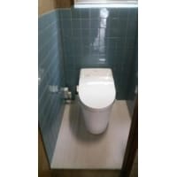 段差のある和式トイレを、段差解消洋式トイレに!!