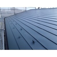 雨漏り補修と屋根カバー工法