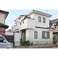 くすんでしまった外壁と屋根を塗装リフォーム