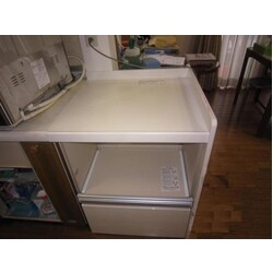既存システムキッチンに家電収納接続