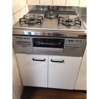 奥様大喜び 1日工事で、使い勝手のよいキッチンへ