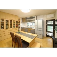 段差だらけの水廻りを安全快適な和モダンスタイルに。