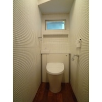 落ち着いた雰囲気の心地よいトイレに生まれ変わりました。