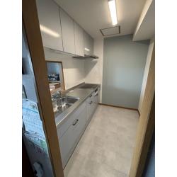 築28年マンションのキッチンが4日で生まれ変わりました！