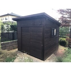 物置小屋の外壁塗装工事を行いました。