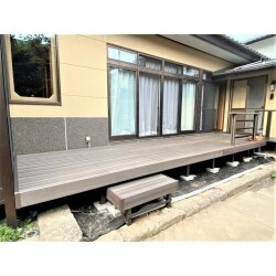 LIXILのウッドデッキ、樹ら楽ステージを施工しました。