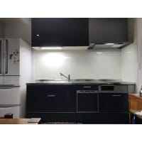 シックな雰囲気でお料理もたのしくなるキッチン