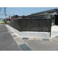 開放感のある目隠しフェンス