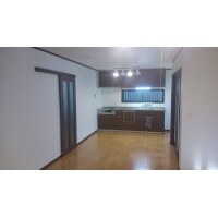 間取り変更で光のはいる明るい空間へ