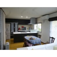 アイランドキッチンにしました。