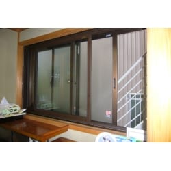 内窓を取り付けて結露防止、冷房、暖房の効率がアップ