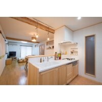 室内に明り取り窓を付けて明るく!戸建てリフォーム