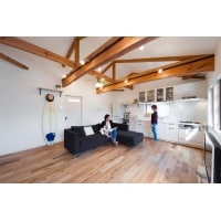 ダイナミックな天井が印象的!増築して二世帯住宅へリフォーム