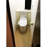 築25年のトイレがシンプルで清潔感のある空間に一新!