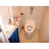 新たに設けた手洗い器で手洗いしやすくなり快適なトイレ空間に!