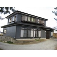 結露による劣化部を張替え後3回塗り、落ち着きのある仕上がりに