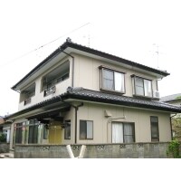 経年劣化の目立つ外壁が塗装で柔らかい印象に刷新!