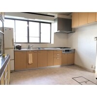 築35年で経年劣化が目立っていた水廻りを明るく快適に刷新!