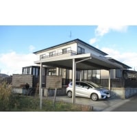 折板屋根タイプを採用し、雪・風に耐えられるカーポートへ!