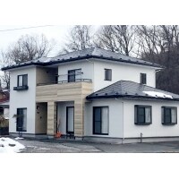 金属サイディングで震災による損傷も解決しモダンな仕上がりに!