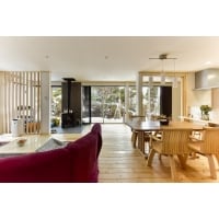 未使用部屋から贅を凝らしたリビング空間へ