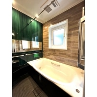 お掃除しやすくモダンな水廻りへリニューアル!