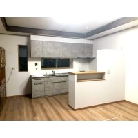 外装・キッチン最新機器・トイレの間取改修で快適に!