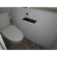 トイレ内装工事　ｸﾛｽ・CF張替え