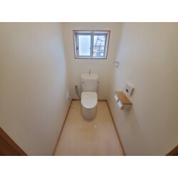使用していたトイレに不具合が生じてしまったため、

便器のみ交換することになりました。