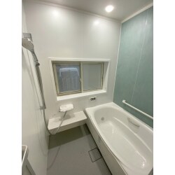 浴室にはLIXIL リデアを使わせて頂きました。