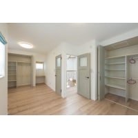 【新築】収納充実、かわいい子供部屋。